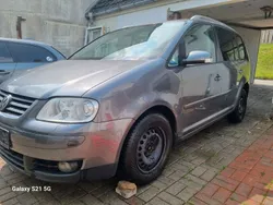 Grau Gebraucht 2003 VW Touran Highline Van / Kleinbus | 1.300 € (Guter Preis)