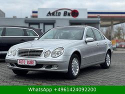 Silber Gebraucht 2003 Mercedes E320 Elegance Limousine | 9.950 €