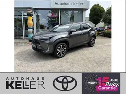 Marlingrau metallic Neu 2025 Toyota Yaris Cross SUV | 32.160 € (Etwas zu teuer)