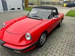 Rot Gebraucht 1985 Alfa Romeo Spider Cabrio | 19.900 €