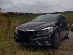 Gebraucht 2016 BMW 220 Gran Tourer Advantage Van / Kleinbus | 14.890 € (Fairer Preis)