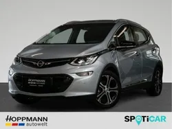 Silber Gebraucht 2018 Opel Ampera Edition Kleinwagen | 26.490 €