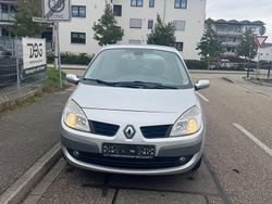 Grau Gebraucht 2007 Renault Scénic II Avantage Van / Kleinbus | 3.490 € (Etwas zu teuer)