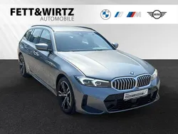 Skyscraper grau metallic Gebraucht 2024 BMW 330 M Sport Kombi | 41.790 € (Superpreis)