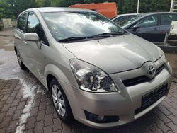 Silver metallic Gebraucht 2007 Toyota Corolla Verso Sol Van / Kleinbus | 3.599 € (Fairer Preis)