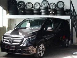 Schwarz Gebraucht 2023 Mercedes Vito Van / Kleinbus | 39.990 € (Etwas zu teuer)