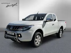 Island weiß Gebraucht 2017 Mitsubishi L200 Basis Abholung | 22.590 € (Teuer)
