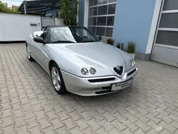 Silber Gebraucht 2001 Alfa Romeo Spider Cabrio | 9.999 € (Etwas zu teuer)