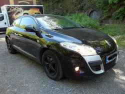 Schwarz Gebraucht 2012 Renault Mégane Coupé Bose Edition Coupé | 2.250 € (Guter Preis)