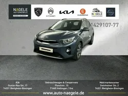 Blue metallic Gebraucht 2019 Kia Stonic Platinum SUV | 16.400 € (Fairer Preis)