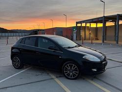 Schwarz Gebraucht 2008 Fiat Bravo Kleinwagen | 2.450 €
