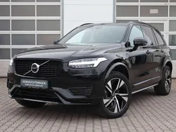 Onyx black / metallic Gebraucht 2024 Volvo XC90 Plus SUV | 69.840 € (Etwas zu teuer)