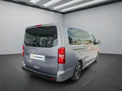 Grau Gebraucht 2022 Opel Zafira Life Van | 37.449 € (Fairer Preis)