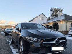 Schwarz Gebraucht 2021 Mercedes CLA200 Shooting Brake Progressive Kombi | 21.900 € (Fairer Preis)