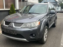 Grau Gebraucht 2008 Mitsubishi Outlander SUV | 3.350 € (Superpreis)