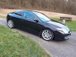 Schwarz Gebraucht 2011 Renault Laguna Coupé Coupé | 4.900 €