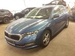 Blau Gebraucht 2020 Skoda Octavia Kombi | 20.250 € (Guter Preis)