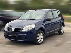 Blau Gebraucht 2009 Dacia Sandero Kleinwagen | 2.790 € (Etwas zu teuer)