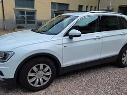Weiß Gebraucht 2018 VW Tiguan Join SUV | 13.990 €