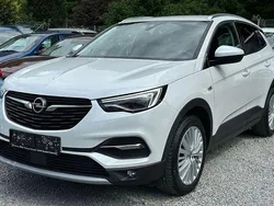 Weiß Gebraucht 2018 Opel Grandland X Dynamic SUV | 10.790 € (Etwas zu teuer)