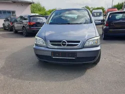 Grau Gebraucht 2005 Opel Zafira Njoy Van / Kleinbus | 1.699 € (Guter Preis)