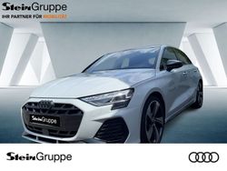Gletscherweiß metallic Gebraucht 2024 Audi A3 Sportback S-Line Limousine | 38.380 € (Fairer Preis)