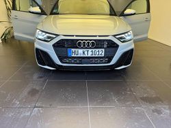 Silber Gebraucht 2022 Audi A1 Sportback S-Line Kleinwagen | 34.900 € (Teuer)