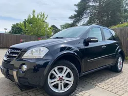 Schwarz Gebraucht 2007 Mercedes ML320 AMG SUV | 5.750 € (Guter Preis)