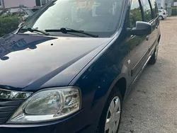 Blau Gebraucht 2009 Dacia Logan Limousine | 2.350 €