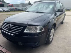 Schwarz Gebraucht 2001 VW Passat Basis Kombi | 1.999 € (Teuer)
