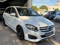 Weiß Gebraucht 2015 Mercedes B160 Van / Kleinbus | 11.490 €