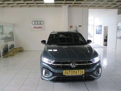 Petroleum blue metallic (metallic) Gebraucht 2024 VW T-Roc Style SUV | 29.790 € (Fairer Preis)