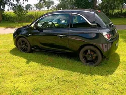 Schwarz Gebraucht 2013 Opel Adam Kleinwagen | 8.999 €