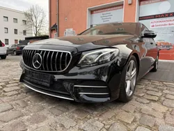 Schwarz Gebraucht 2016 Mercedes E220 AMG Limousine | 26.600 € (Fairer Preis)