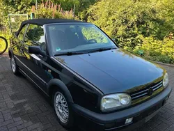 Schwarz Gebraucht 1994 VW Golf Cabriolet Cabrio | 2.600 €