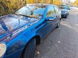 Blau Gebraucht 2001 Mercedes CL180 Coupé | 1.700 € (Guter Preis)