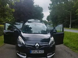 Schwarz Gebraucht 2013 Renault Grand Scénic III Bose Edition Van / Kleinbus | 4.800 € (Fairer Preis)