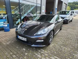 Porsche Panamera 4S