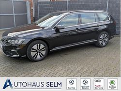 Deep black perleffekt Gebraucht 2022 VW Passat GTE Kombi | 23.780 € (Fairer Preis)