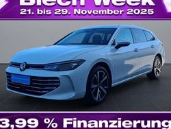 Weiß Gebraucht 2024 VW Passat Business Kombi | 40.820 € (Superpreis)