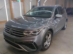 Grau Gebraucht 2022 VW Tiguan Allspace Elegance SUV | 23.888 € (Fairer Preis)