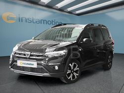 Schwarz Gebraucht 2023 Dacia Jogger Van / Kleinbus | 21.099 € (Fairer Preis)