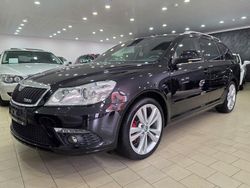 Schwarz Gebraucht 2011 Skoda Octavia RS Kombi | 7.400 € (Superpreis)