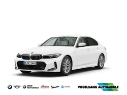 Alpinweiss iii Gebraucht 2024 BMW 320 Shadowline Limousine | 41.490 € (Fairer Preis)