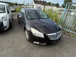 Braun Gebraucht 2010 Opel Insignia Edition Limousine | 2.450 € (Fairer Preis)