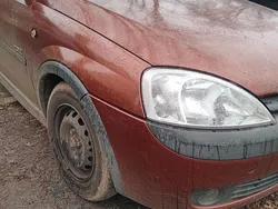 Rot Gebraucht 2002 Opel Corsa Kleinwagen | 900 € (Fairer Preis)