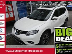 Brilliant white (m) Gebraucht 2017 Nissan X-Trail 360º SUV | 15.980 € (Fairer Preis)