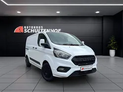 Weiß Gebraucht 2020 Ford Transit Custom Trend Van / Kleinbus | 15.299 € (Guter Preis)