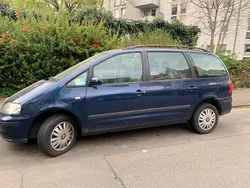 Blau Gebraucht 2004 Seat Alhambra Van / Kleinbus | 1.075 € (Guter Preis)