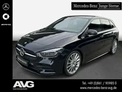 Schwarz Gebraucht 2022 Mercedes B250 AMG Van / Kleinbus | 32.800 € (Guter Preis)